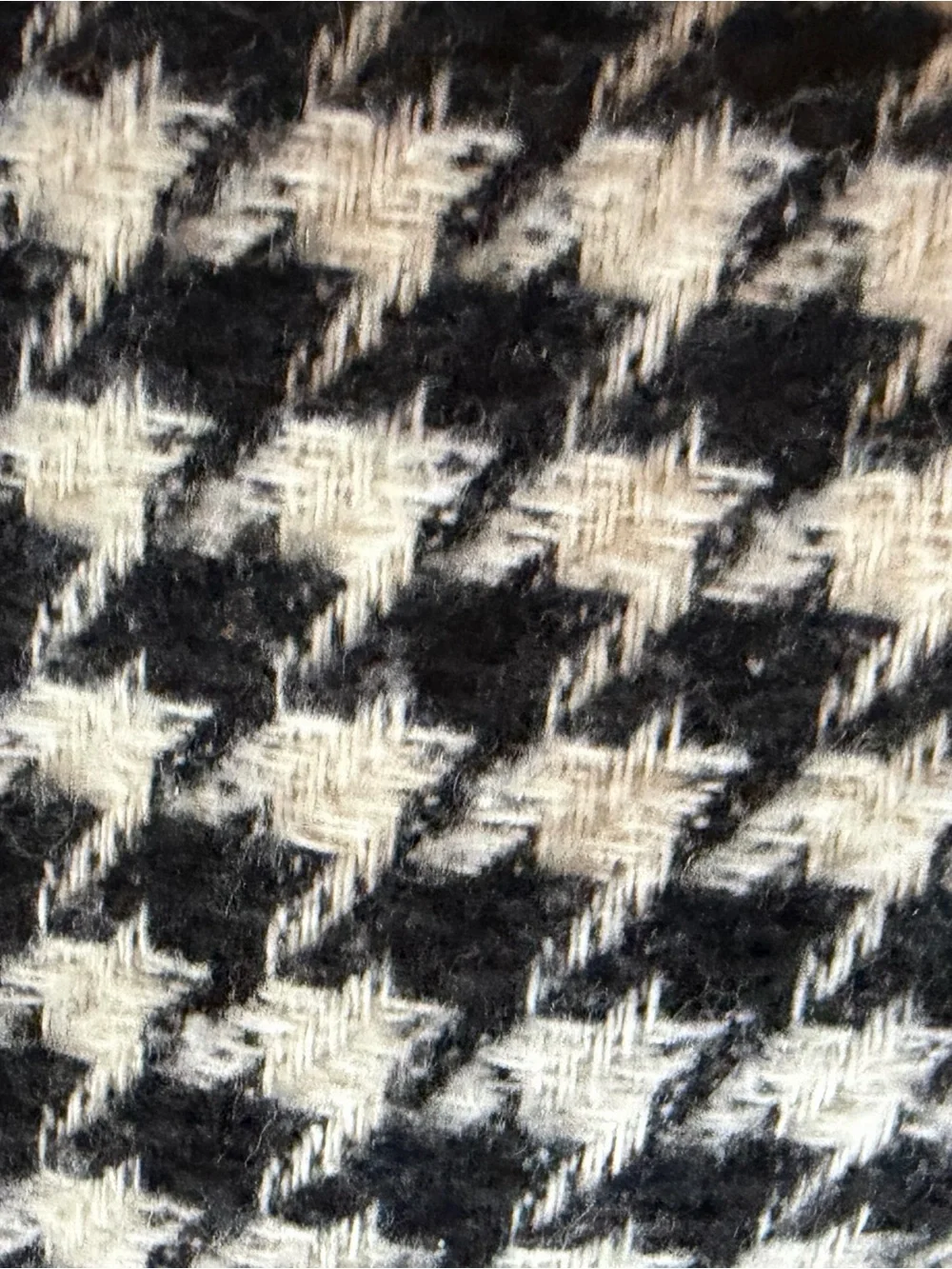 Black and White Houndstooth Coat with Faux Fur Trim 3T EUC